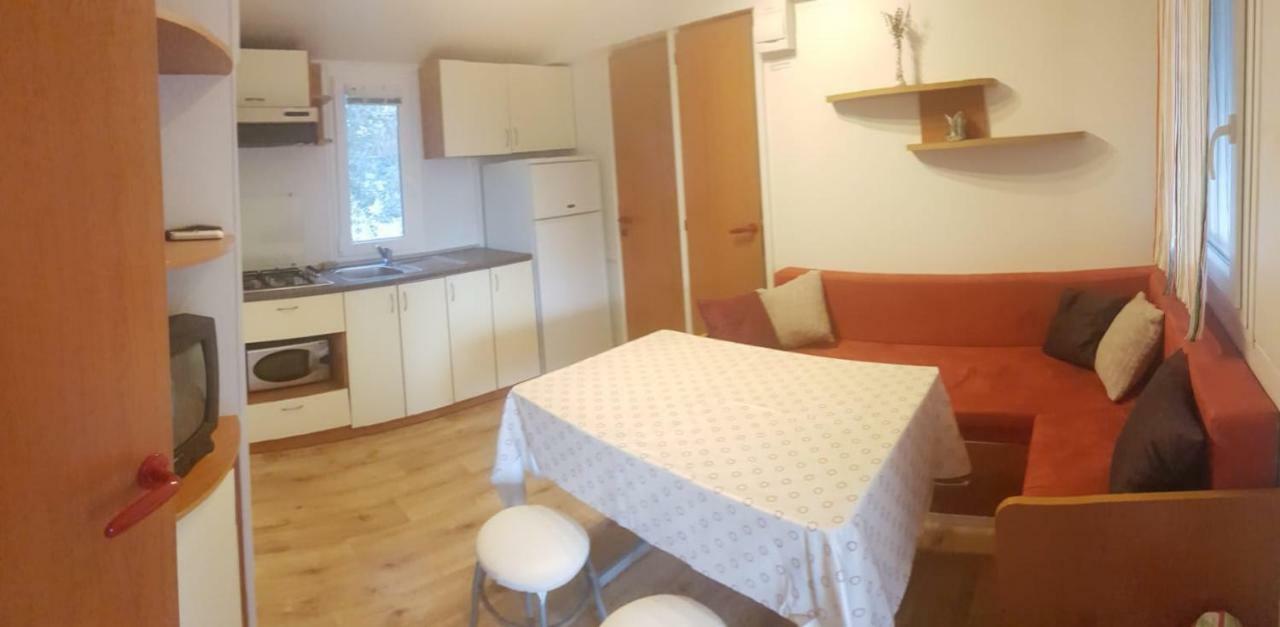 Mobile Homes Olive And Sea Bibinje Luaran gambar