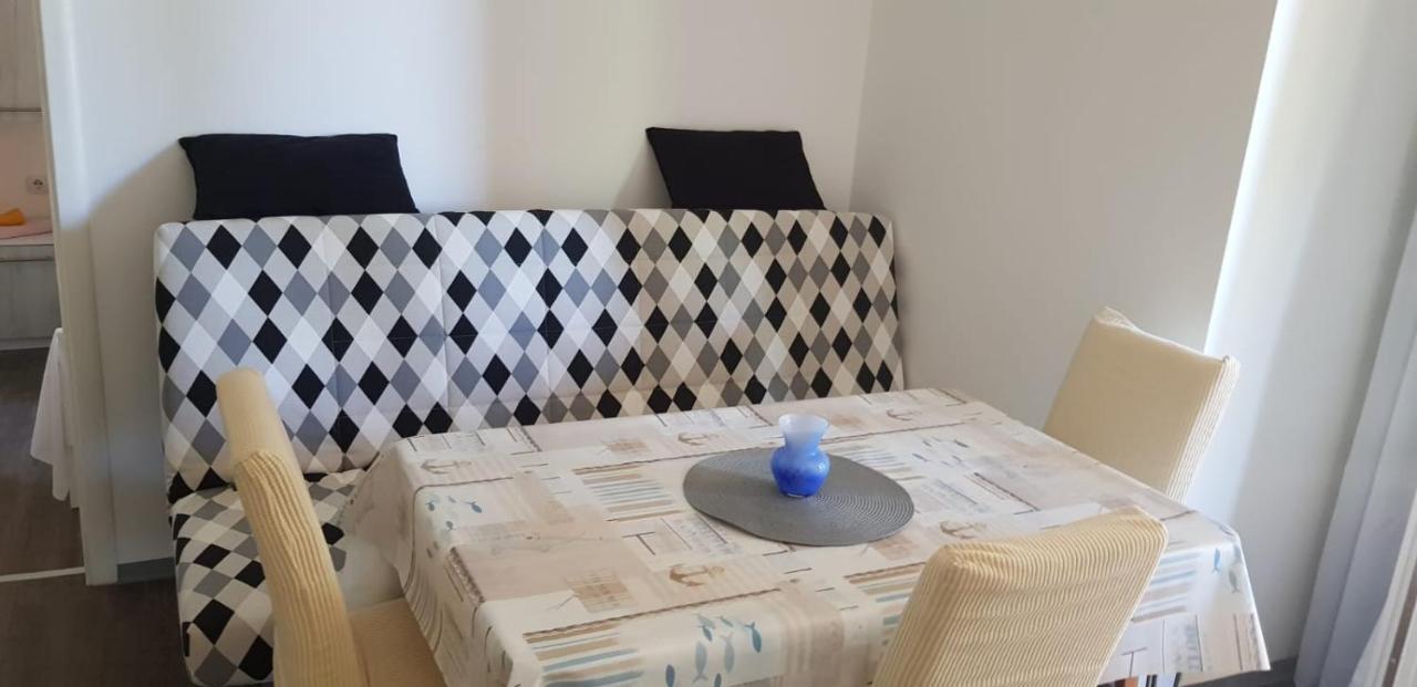 Mobile Homes Olive And Sea Bibinje Luaran gambar
